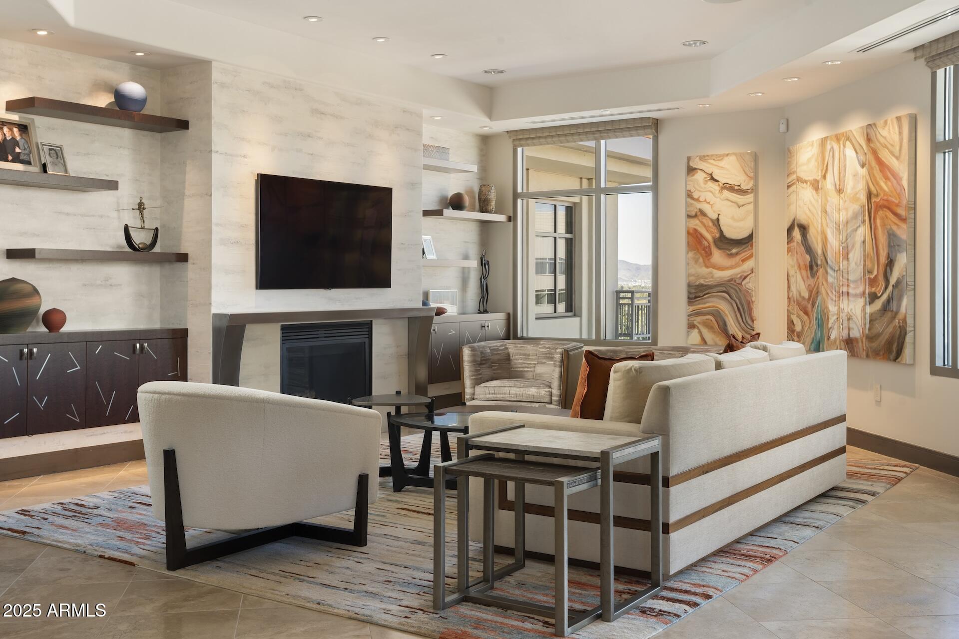 2211 E CAMELBACK Road, 1203