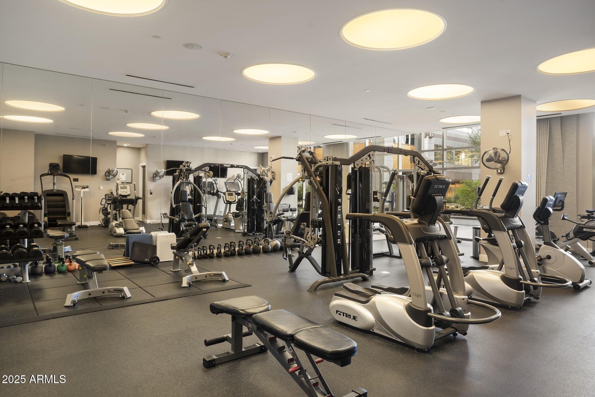 2211 E CAMELBACK Road, 1203