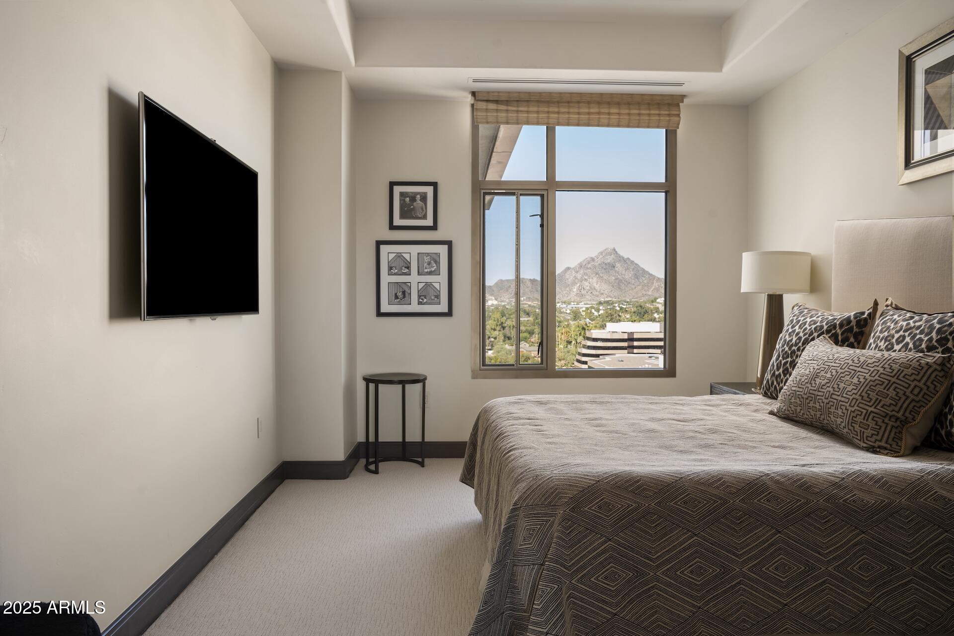 2211 E CAMELBACK Road, 1203