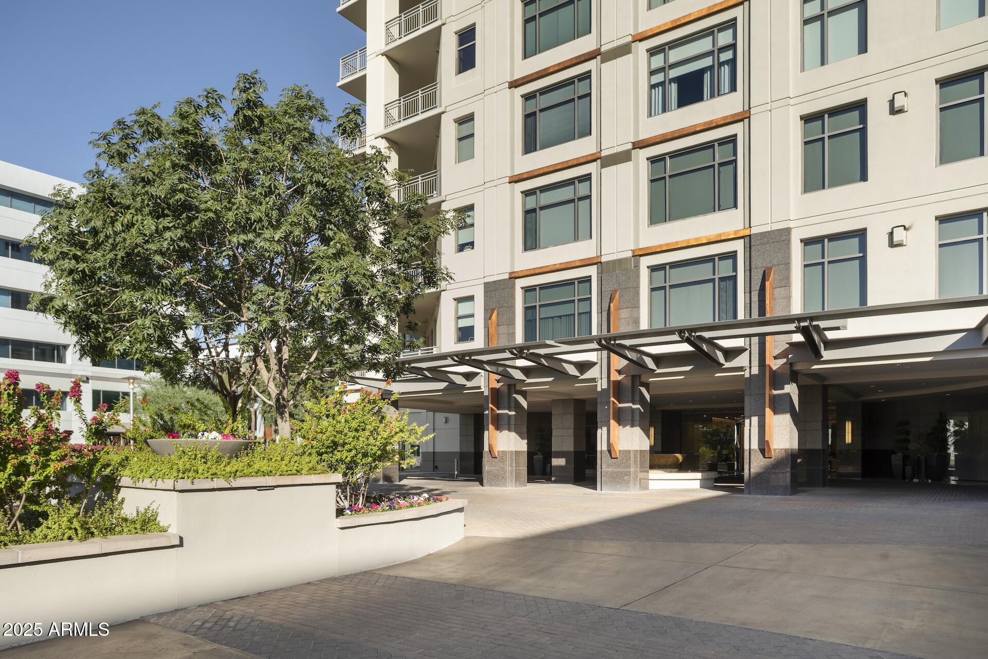 2211 E CAMELBACK Road, 1203