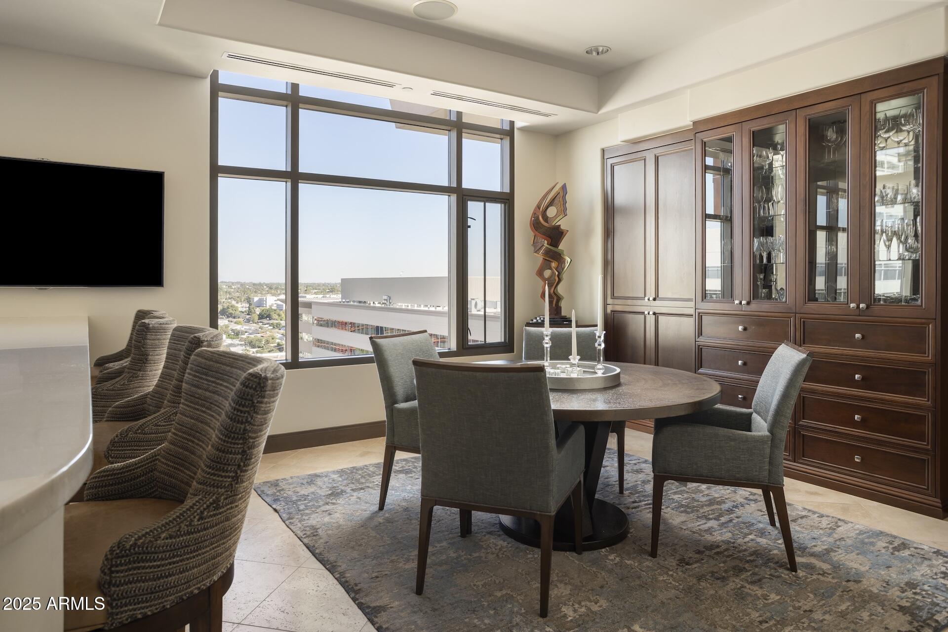 2211 E CAMELBACK Road, 1203