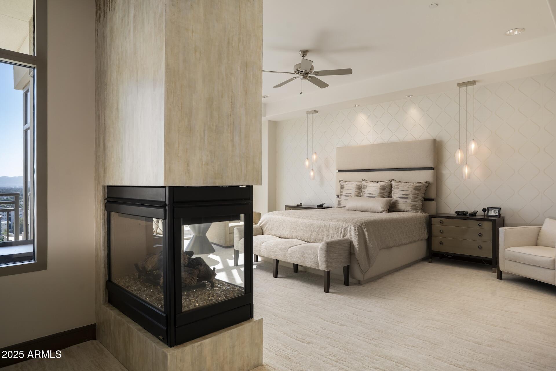 2211 E CAMELBACK Road, 1203