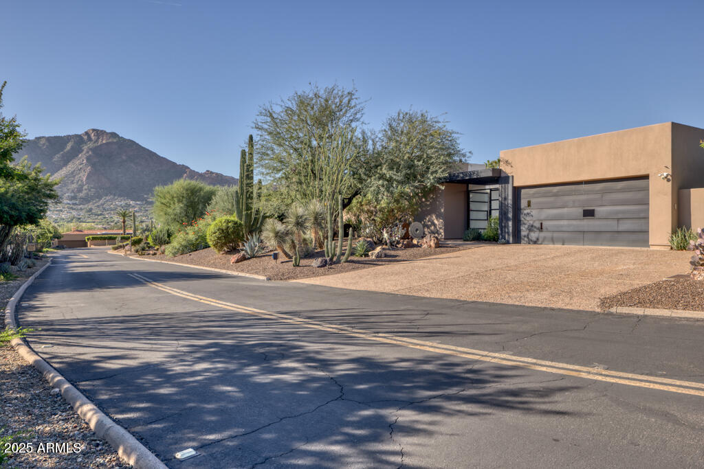 5434 E Lincoln Drive 50