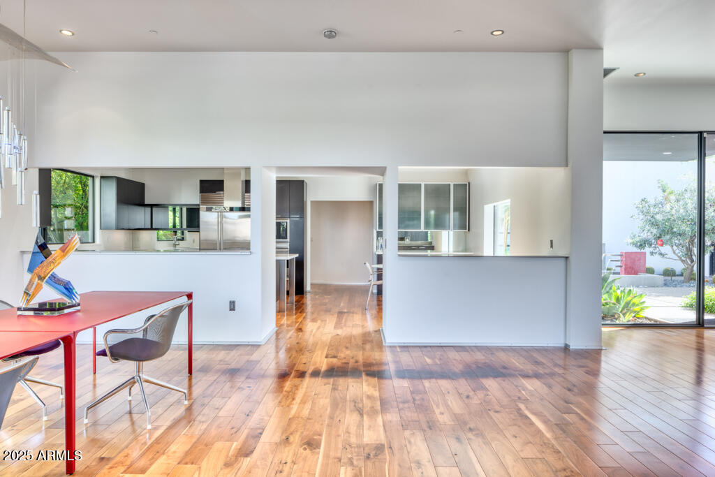 5434 E Lincoln Drive 50