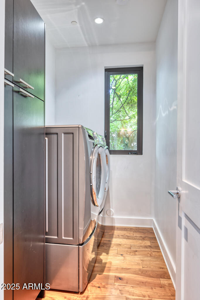 5434 E Lincoln Drive 50