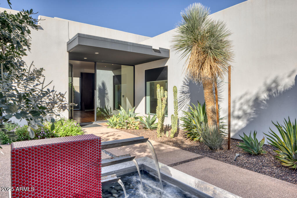 5434 E Lincoln Drive 50