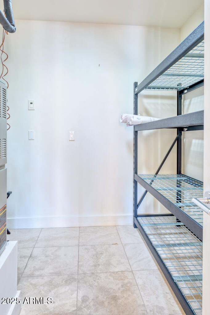 5434 E Lincoln Drive 50