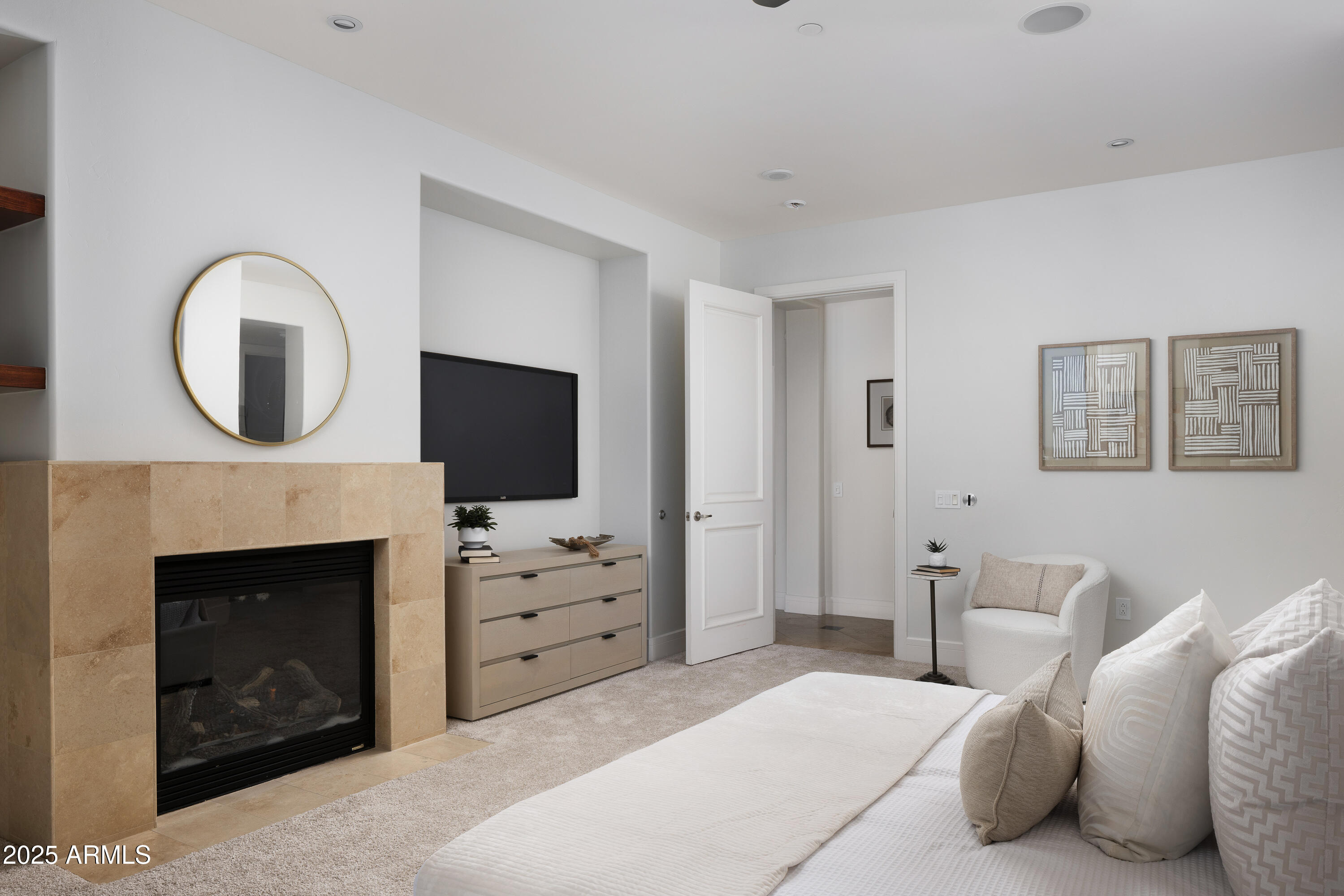 2402 E ESPLANADE Lane 1001