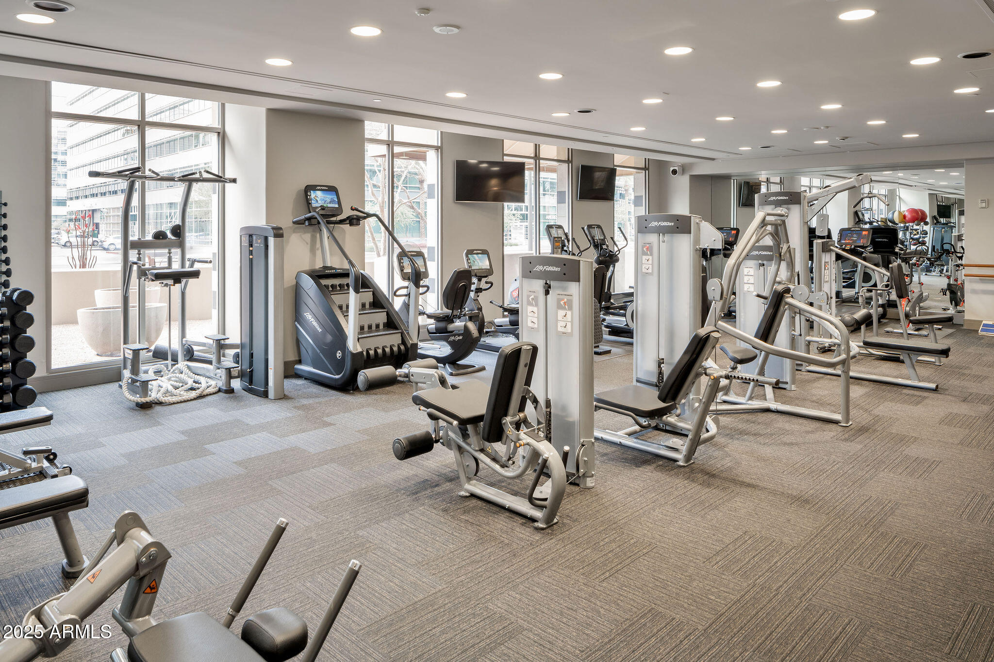 2402 E ESPLANADE Lane 1001