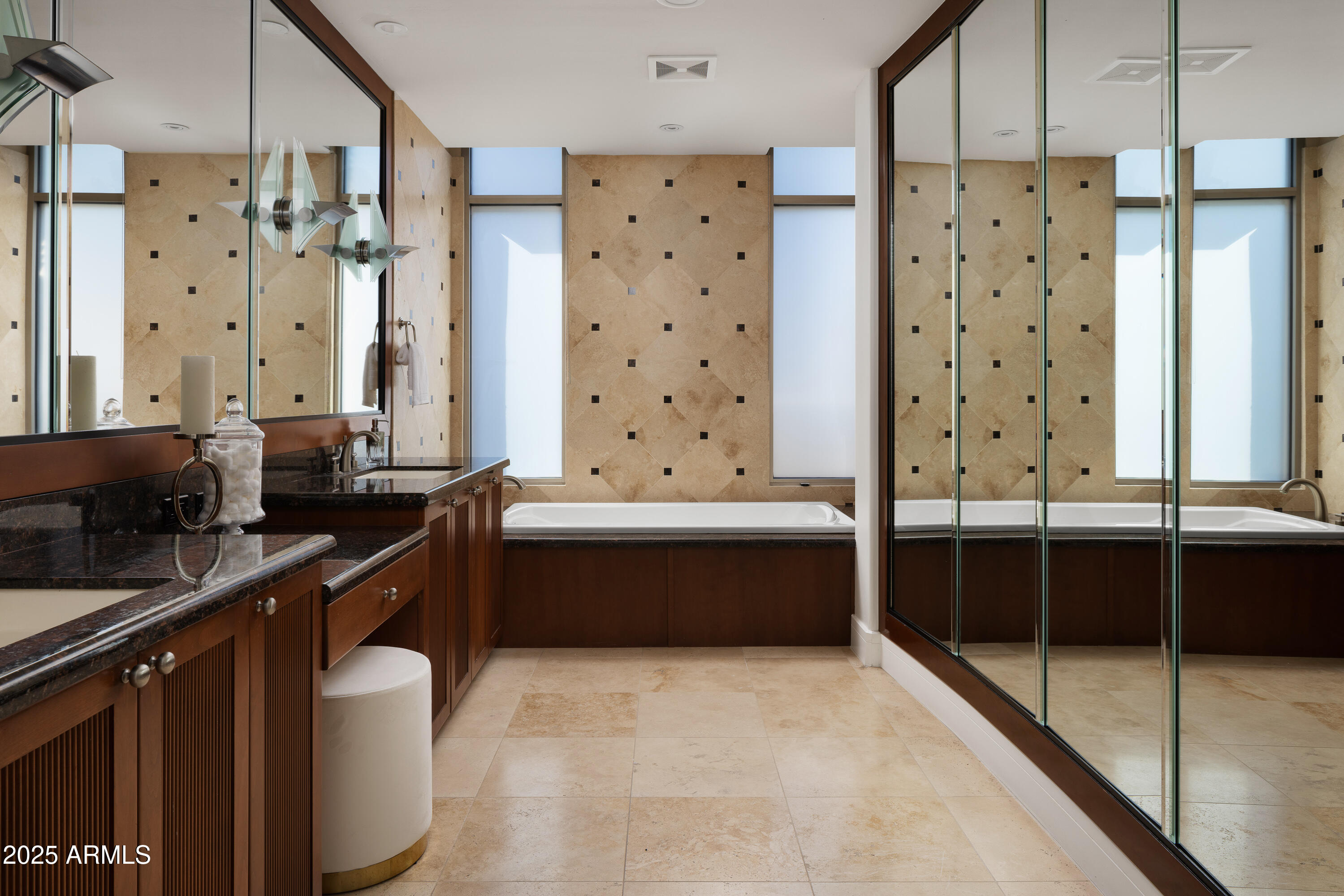 2402 E ESPLANADE Lane 1001