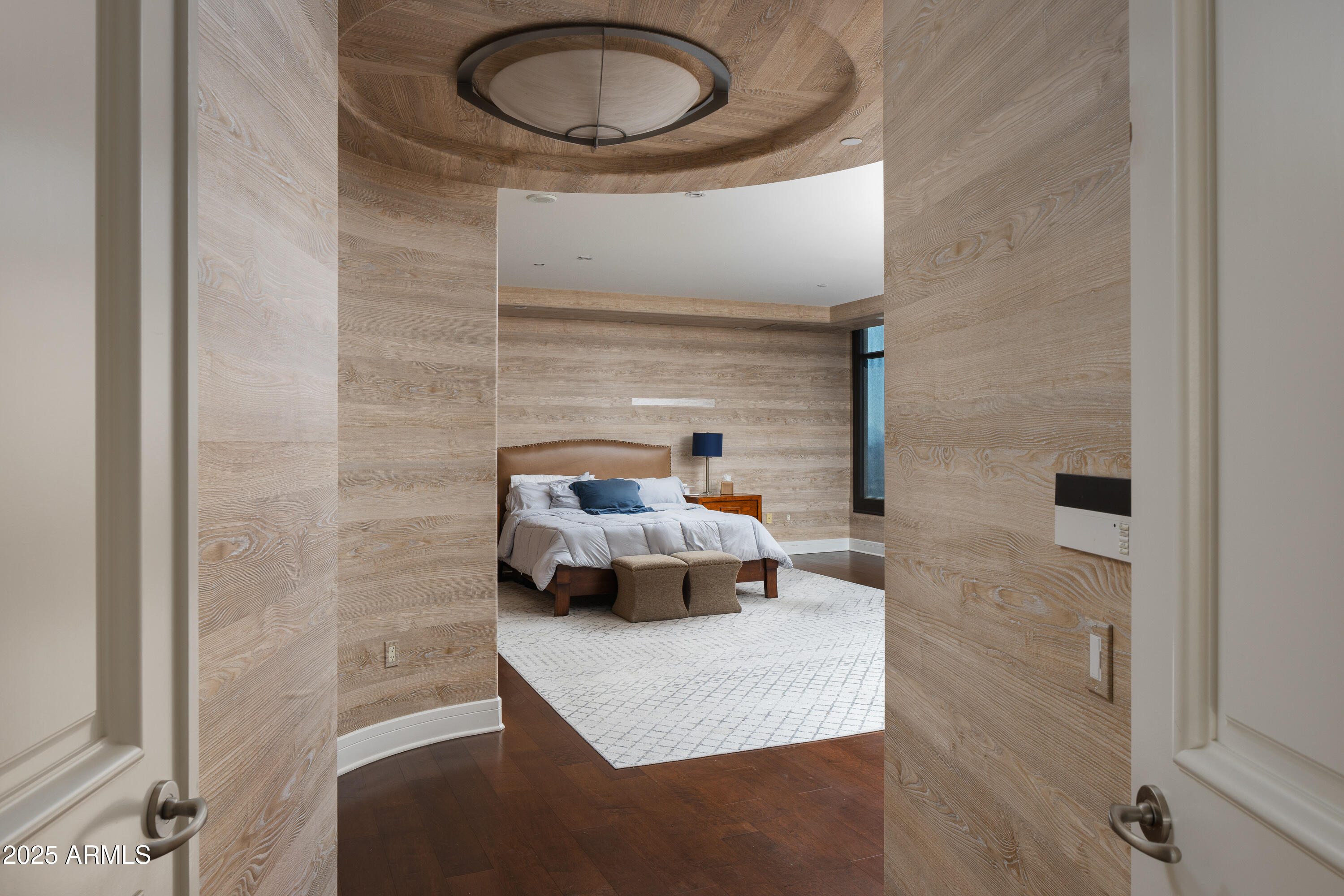 2402 E ESPLANADE Lane PH2