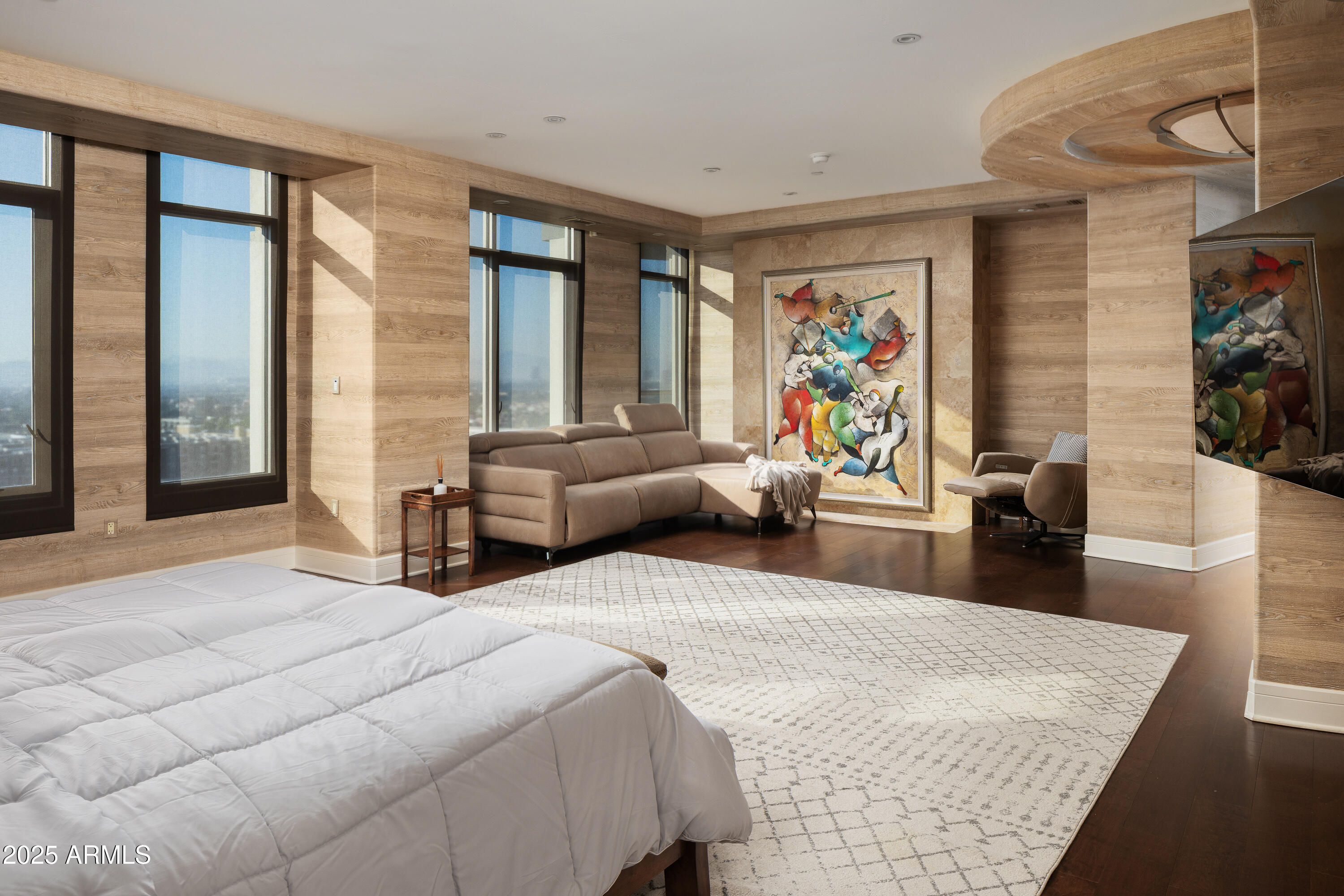 2402 E ESPLANADE Lane PH2