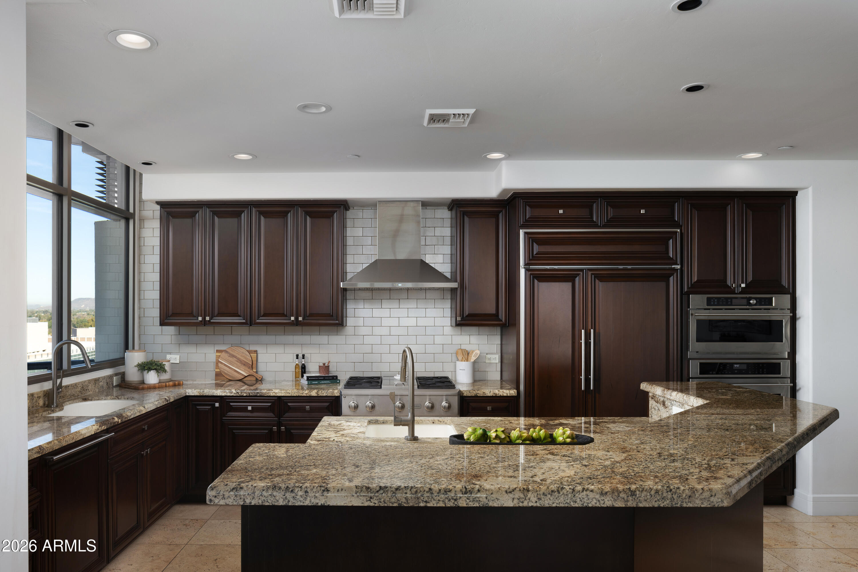 2402 E ESPLANADE Lane PH2