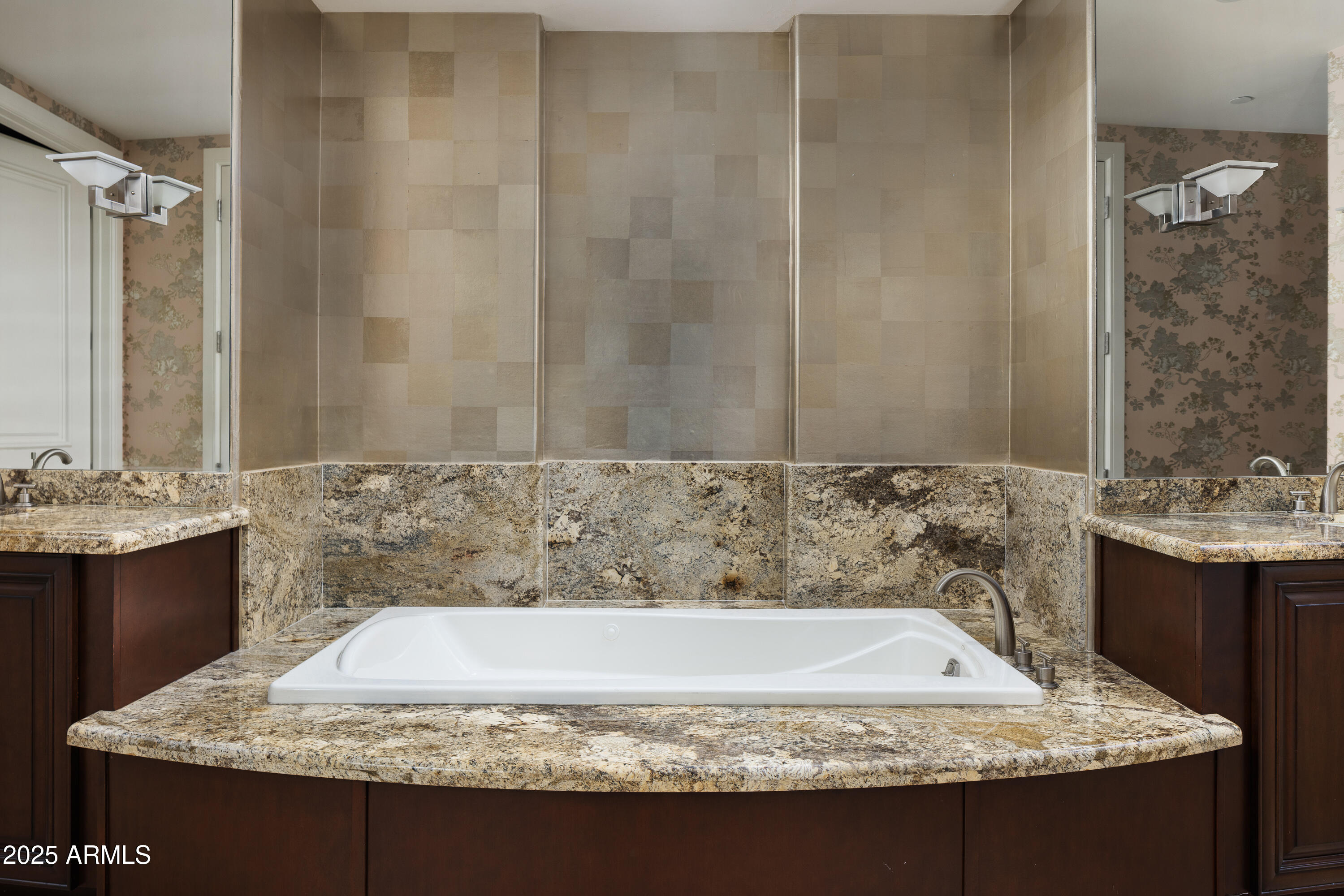 2402 E ESPLANADE Lane PH2