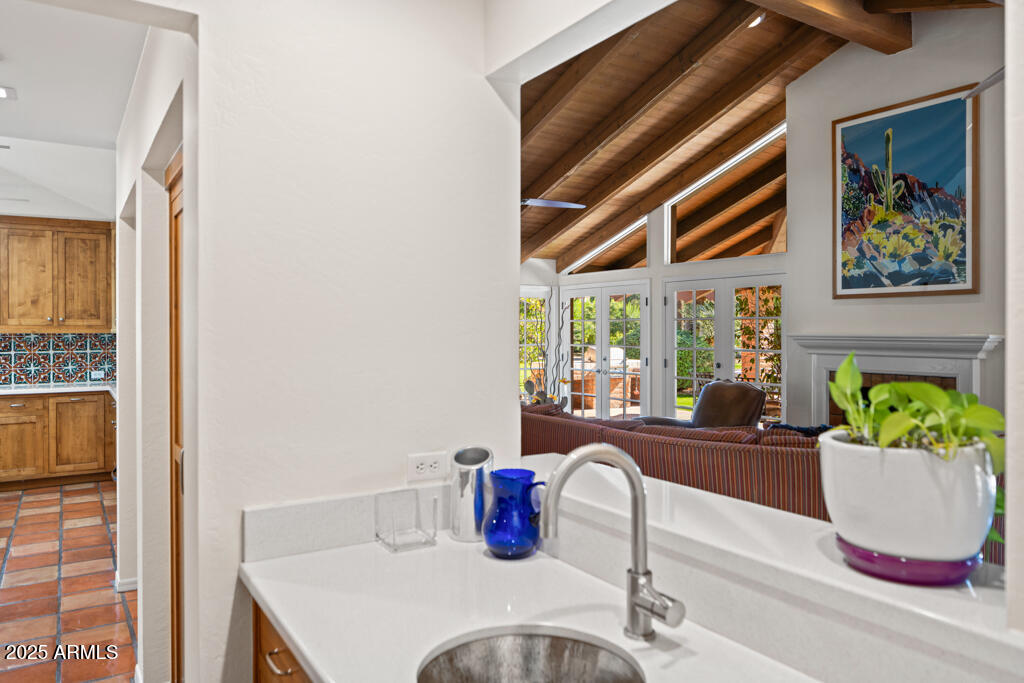 5401 E MARIPOSA Street