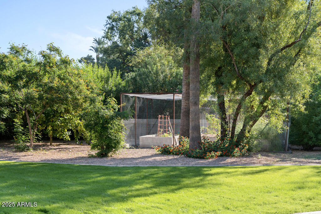 5401 E MARIPOSA Street