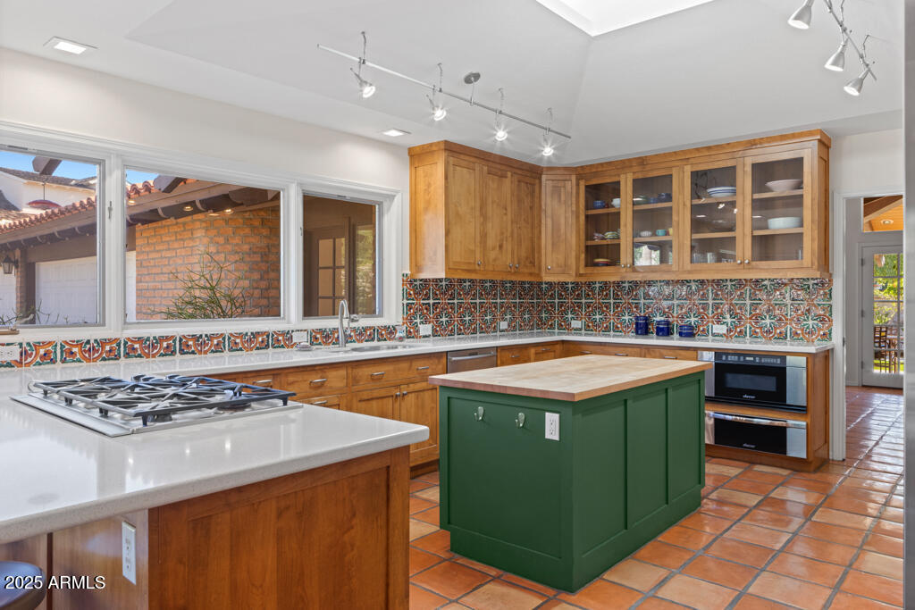 5401 E MARIPOSA Street