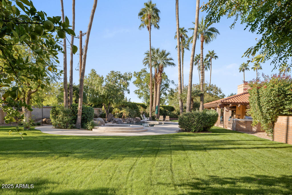 5401 E MARIPOSA Street