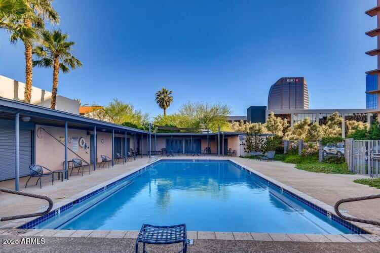 2201 N CENTRAL Avenue 3D