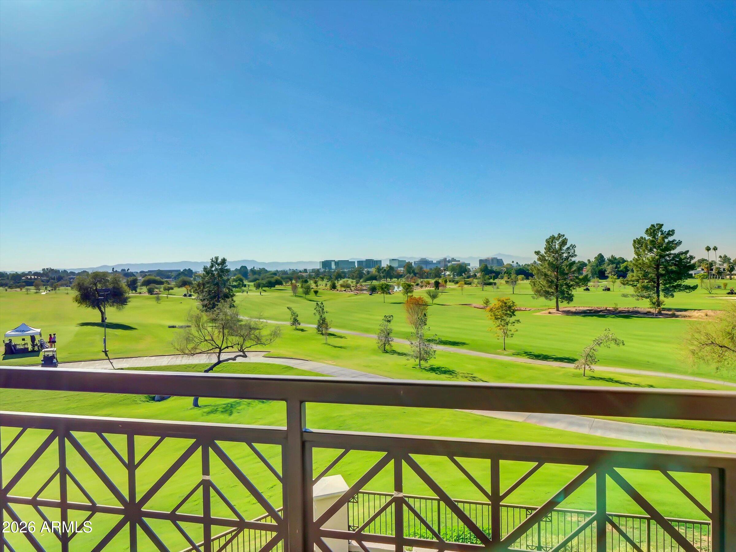 2 BILTMORE Estate 211