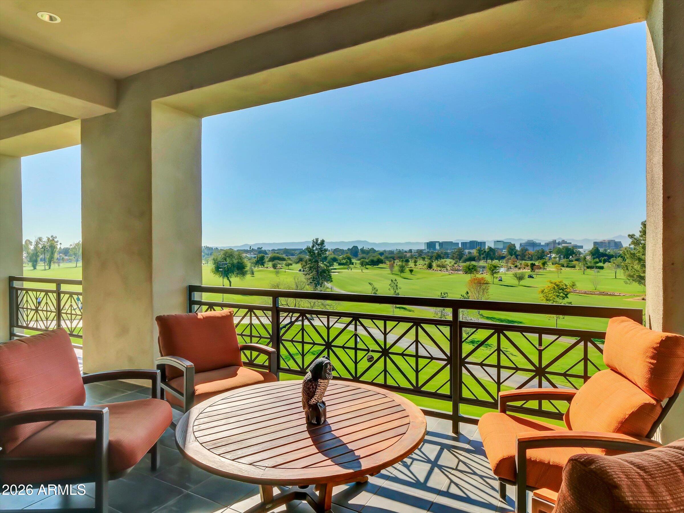 2 BILTMORE Estate 211