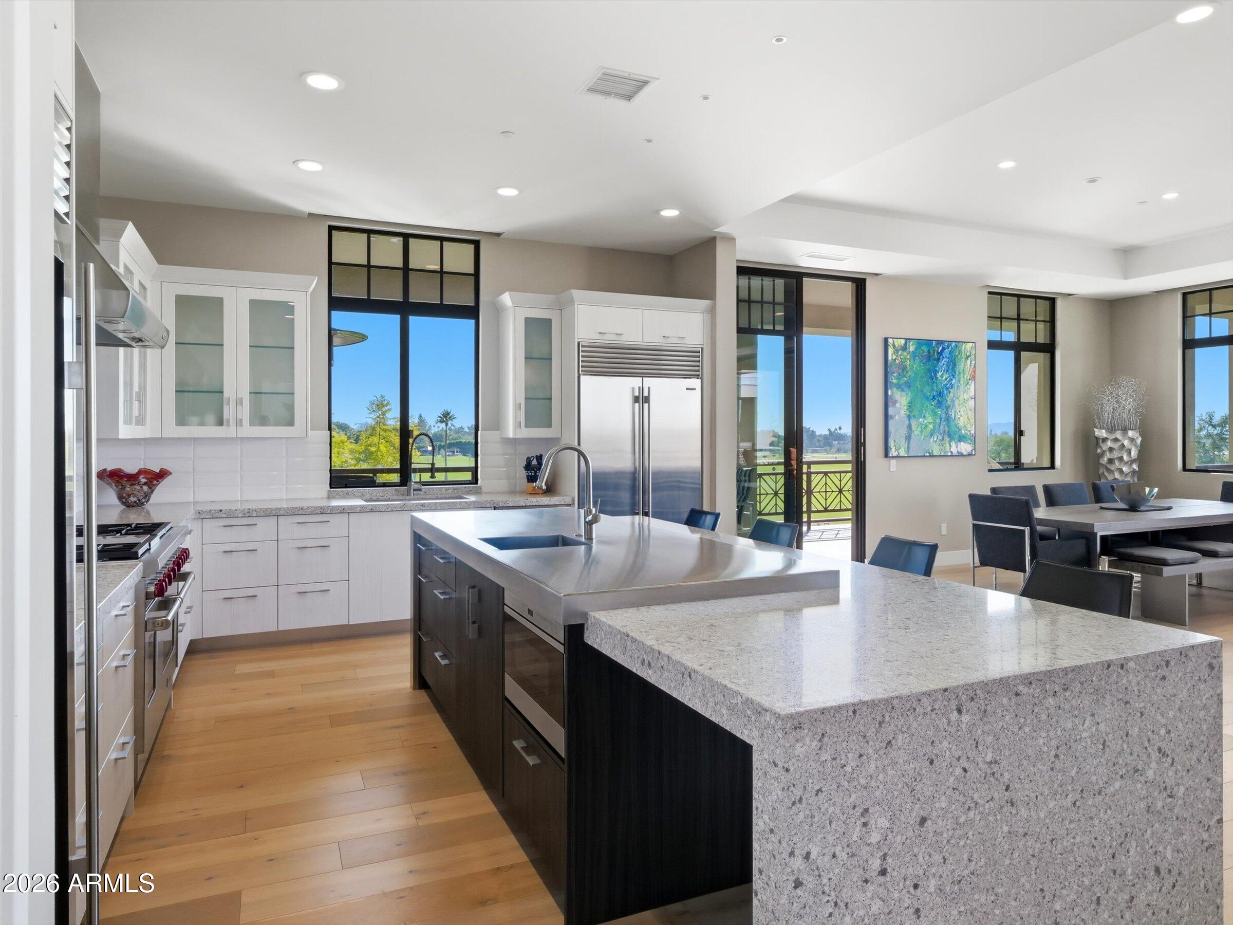 2 BILTMORE Estate 211