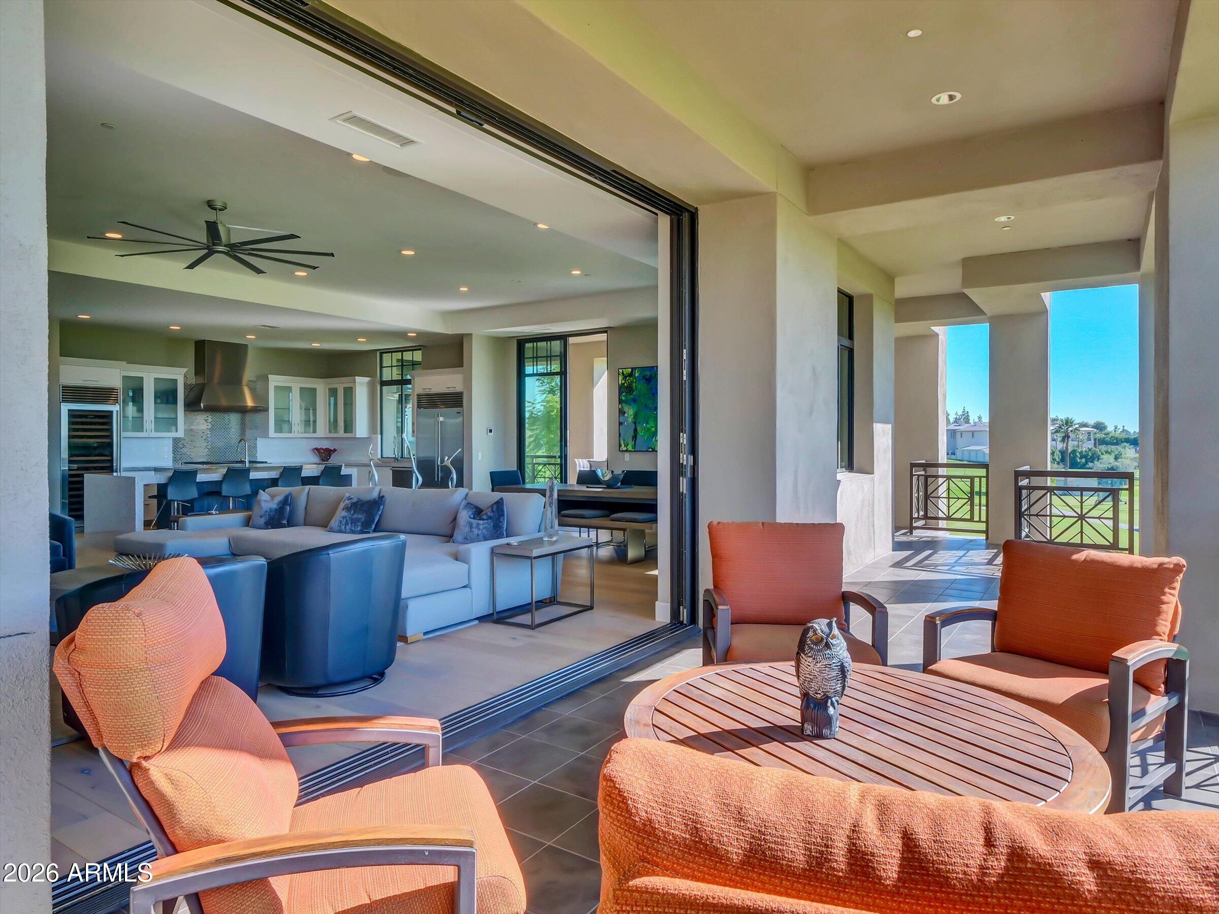 2 BILTMORE Estate 211