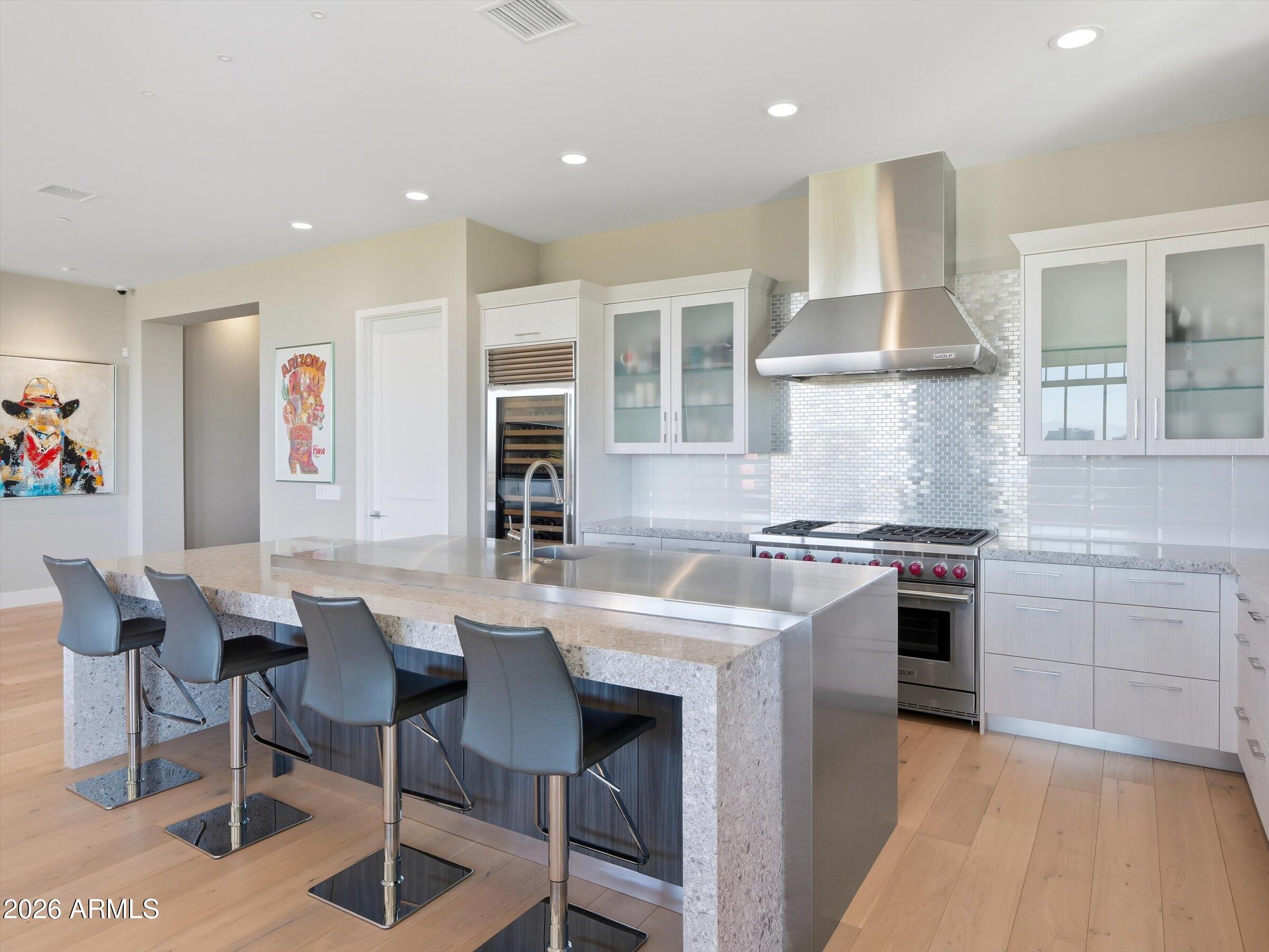 2 BILTMORE Estate 211