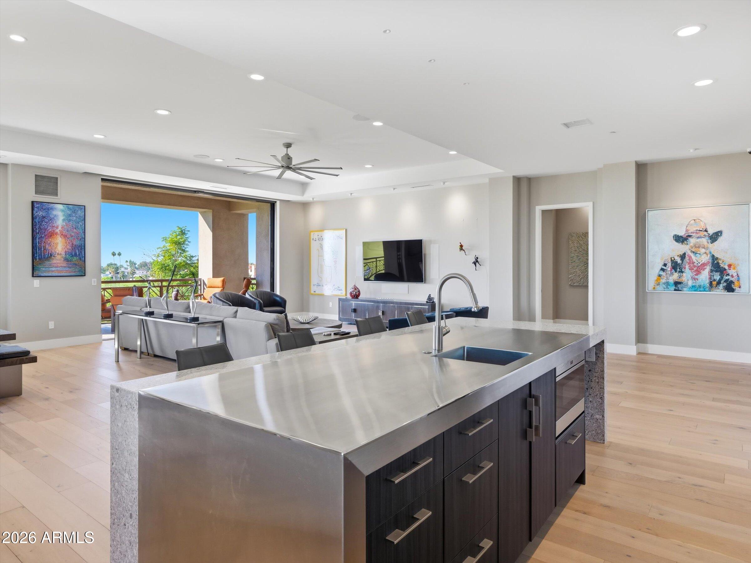 2 BILTMORE Estate 211