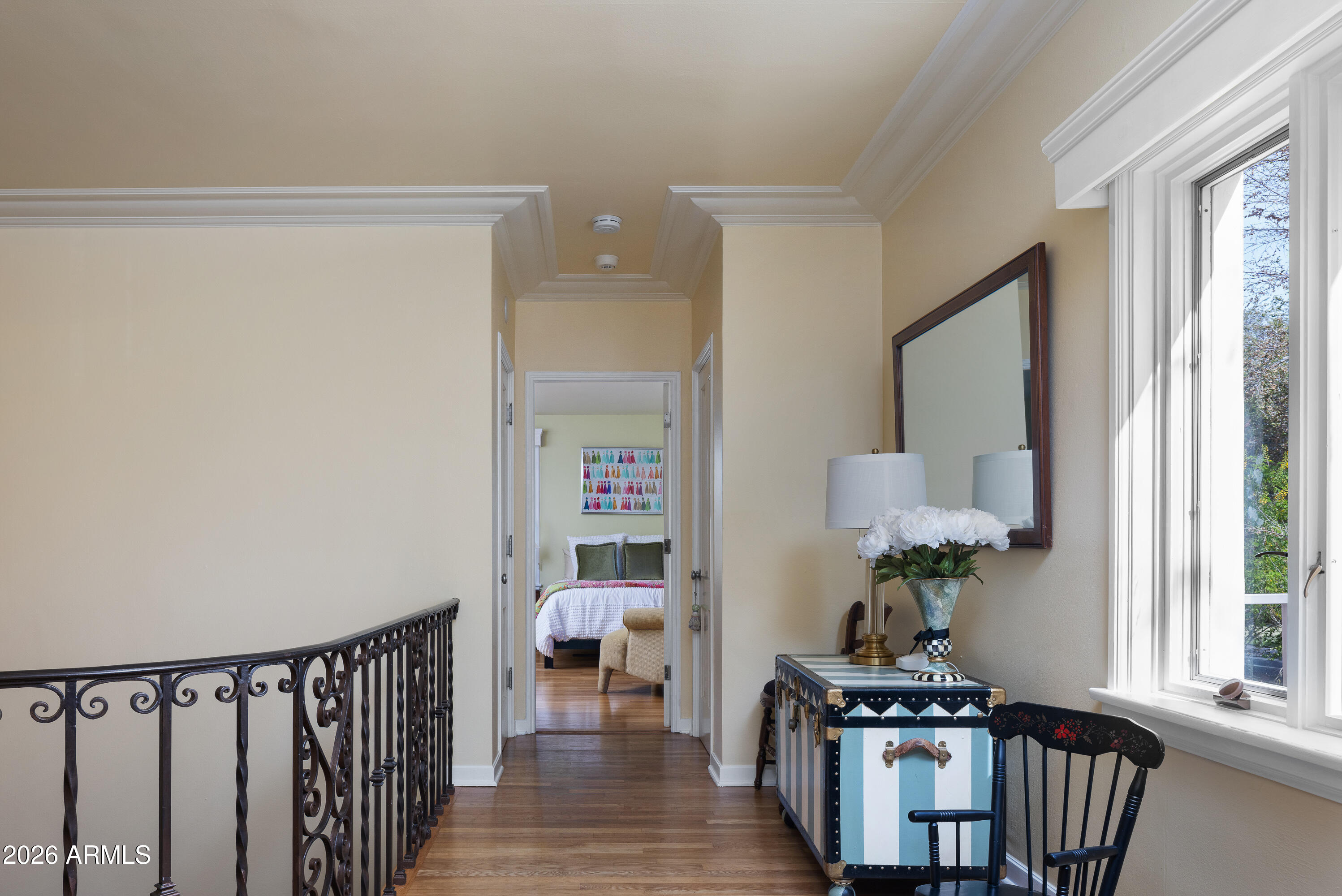 3042 N MANOR Drive E