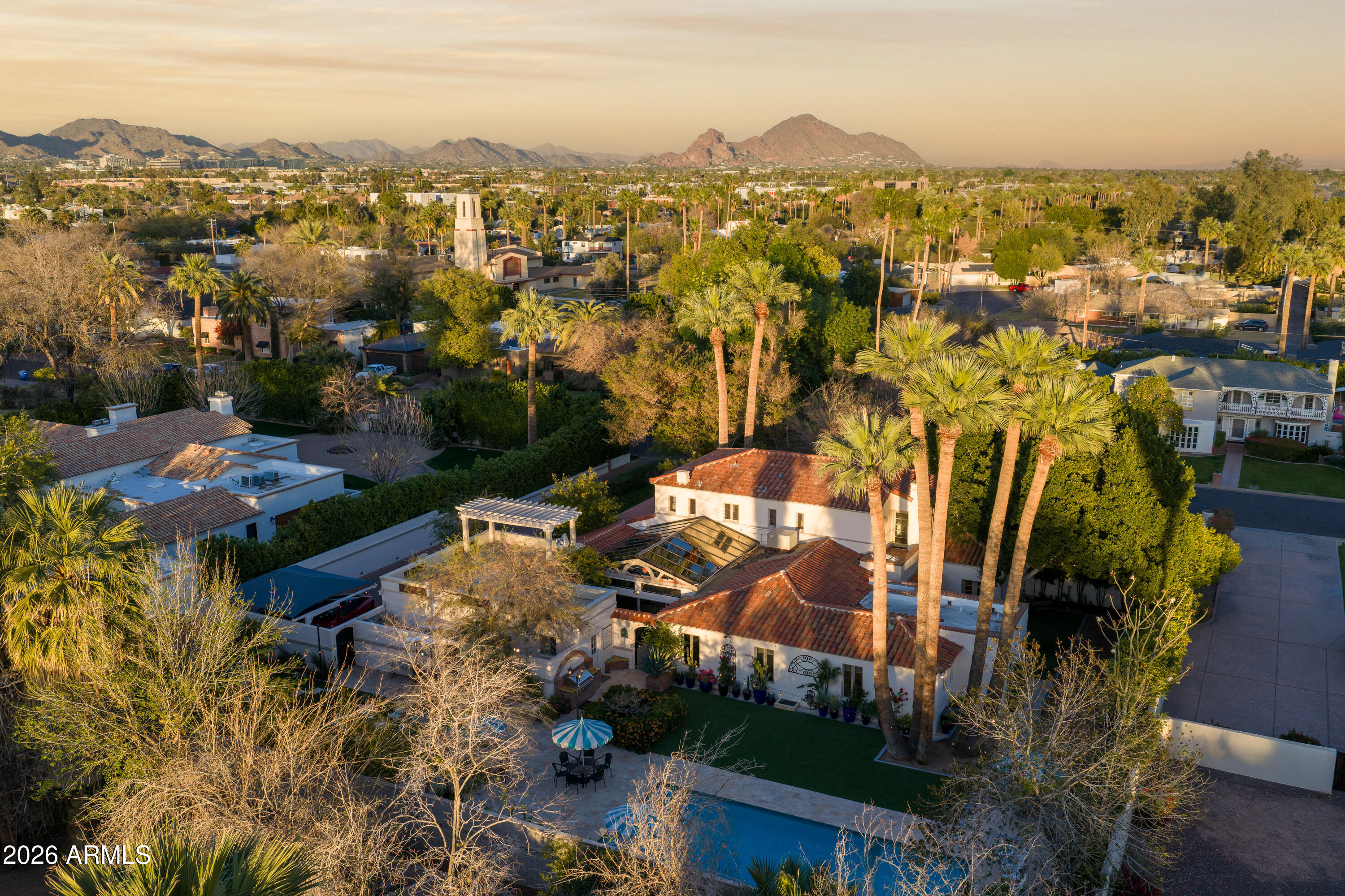 3042 N MANOR Drive E