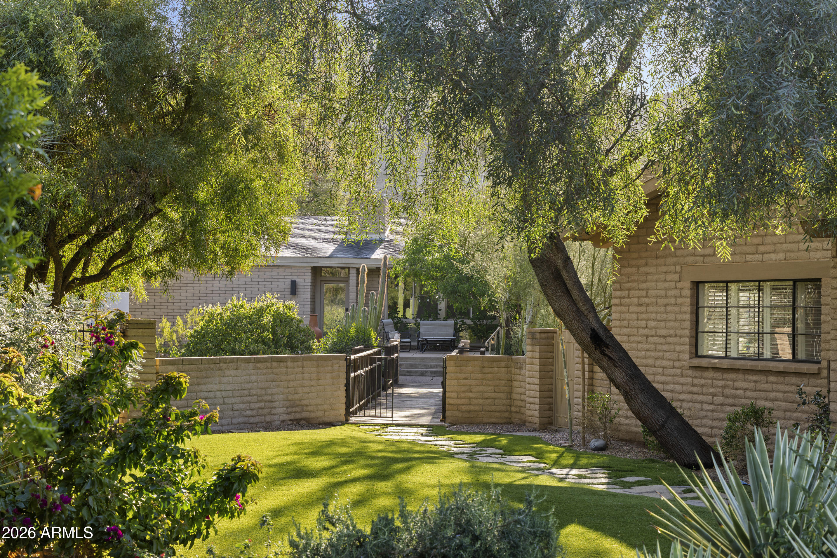 5124 E Desert Park Lane
