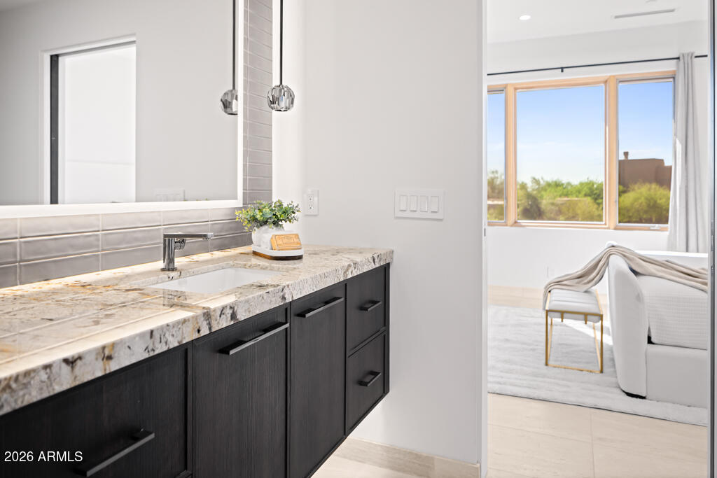 40041 N 111TH Place 44