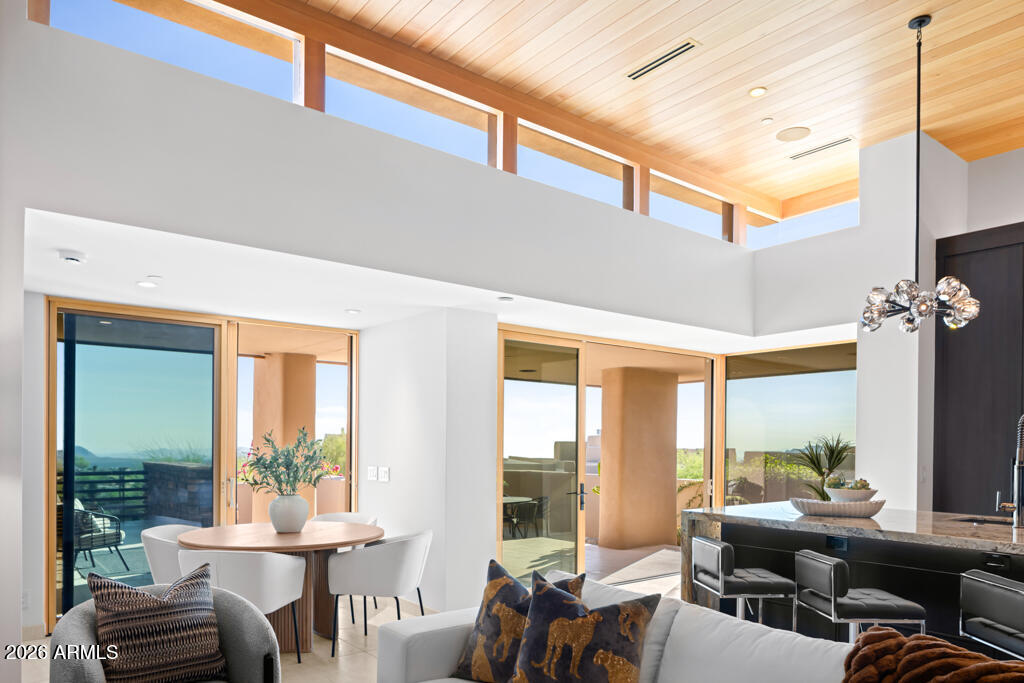 40041 N 111TH Place 44