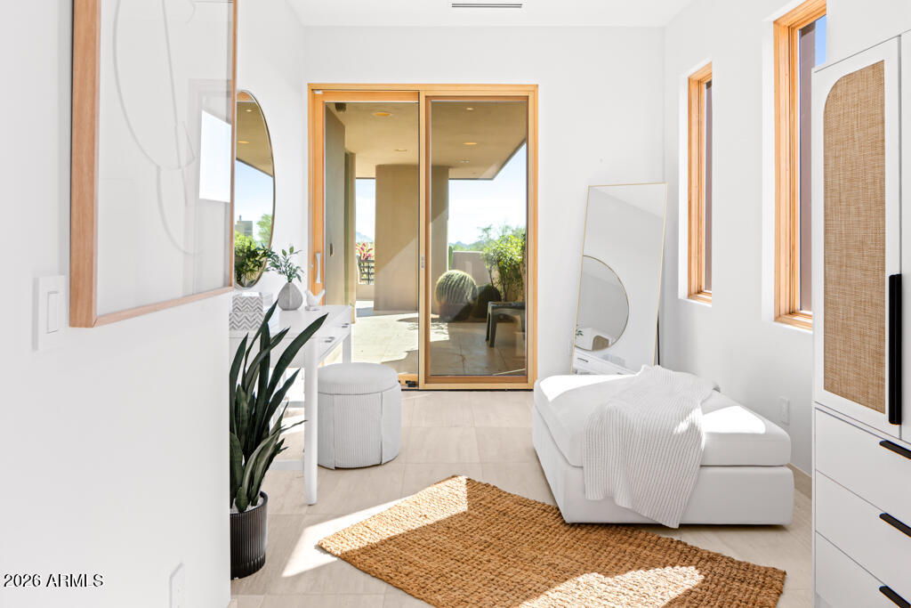 40041 N 111TH Place 44