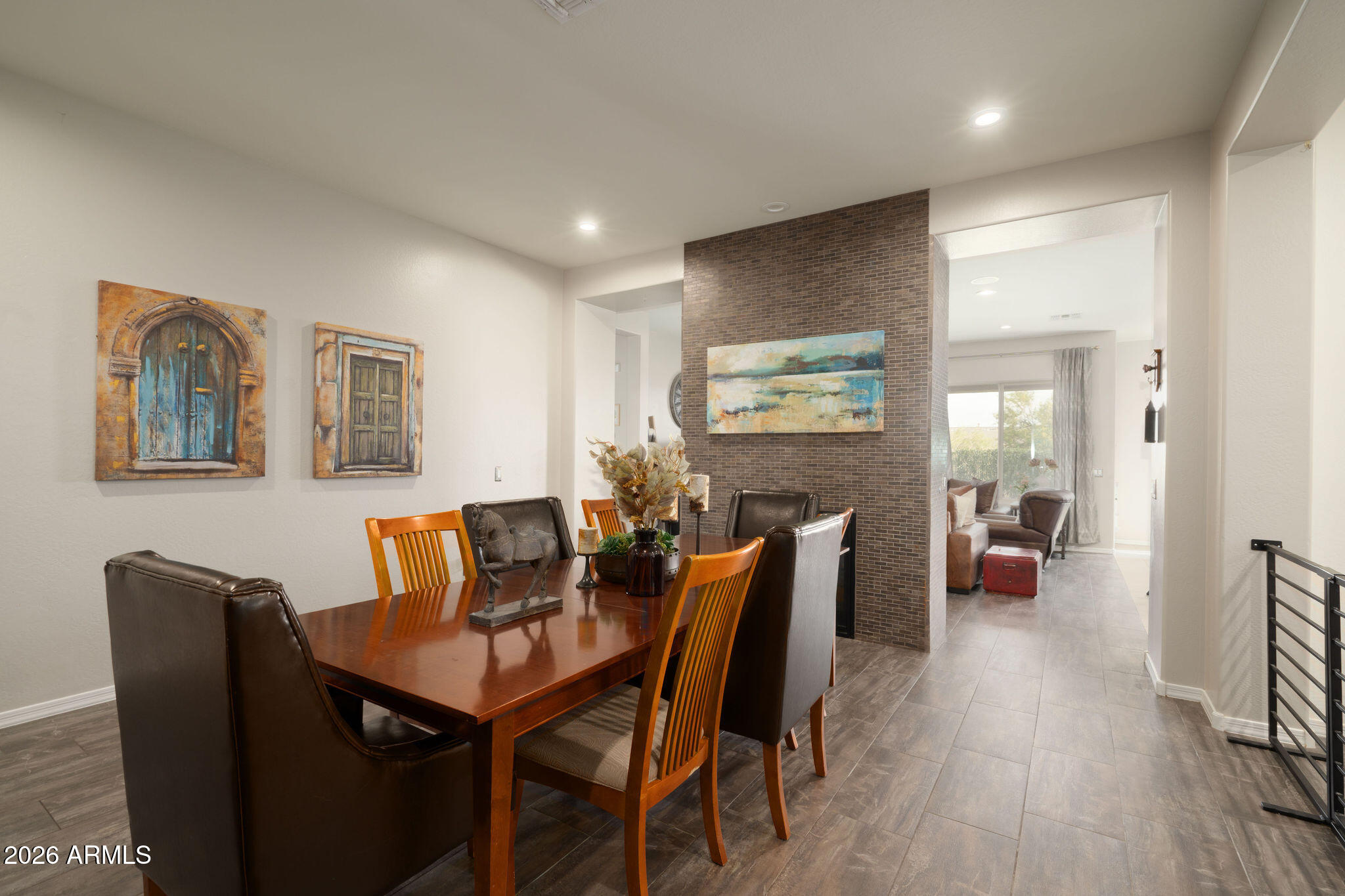 5913 E BRAMBLE BERRY Lane