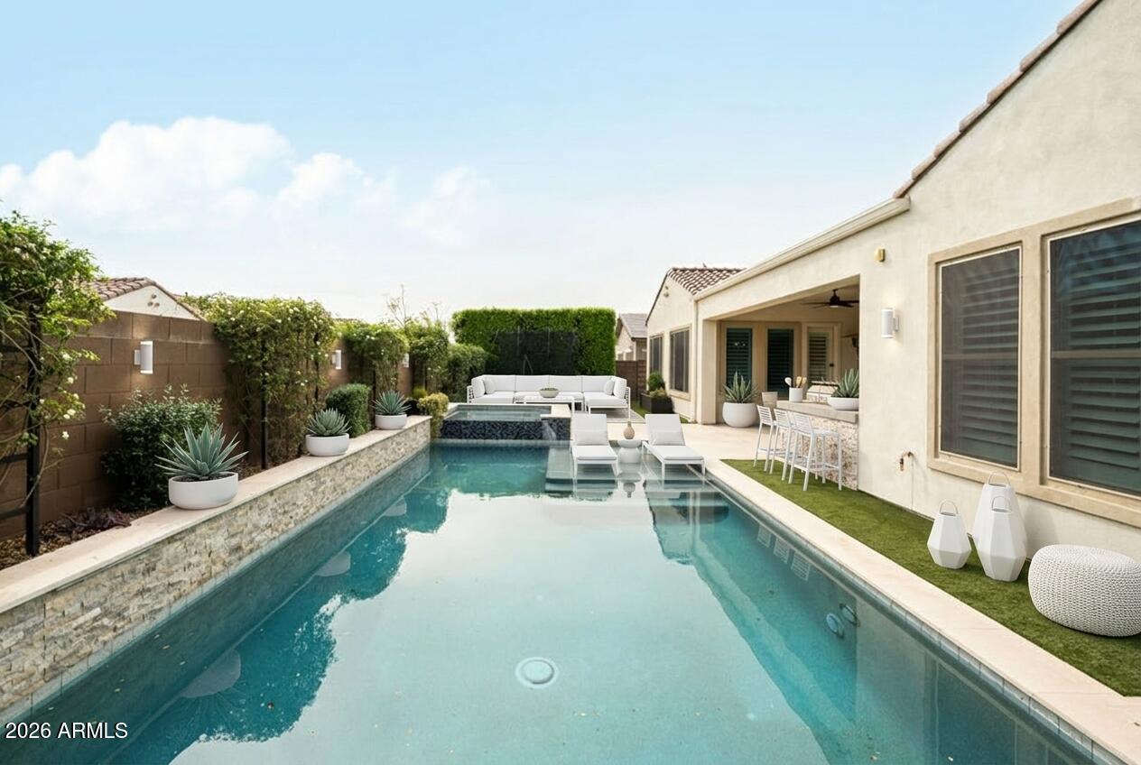 5537 E VIA CABALLO BLANCO