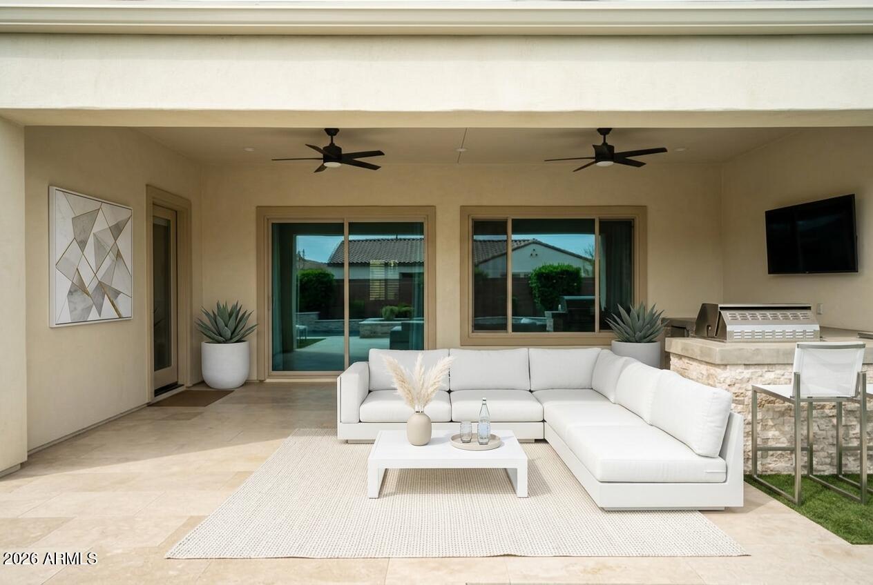 5537 E VIA CABALLO BLANCO