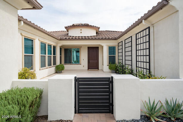 5537 E VIA CABALLO BLANCO