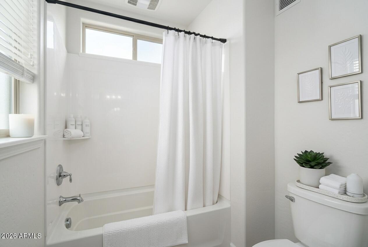 5537 E VIA CABALLO BLANCO