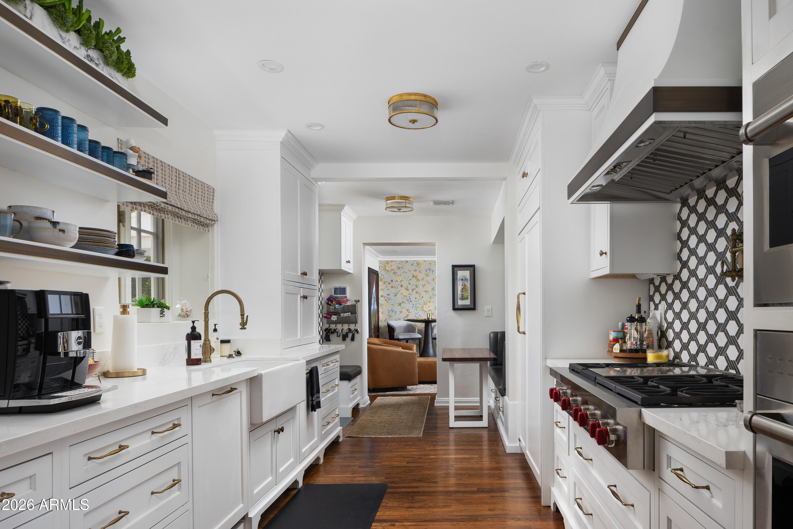 917 ENCANTO Drive SW