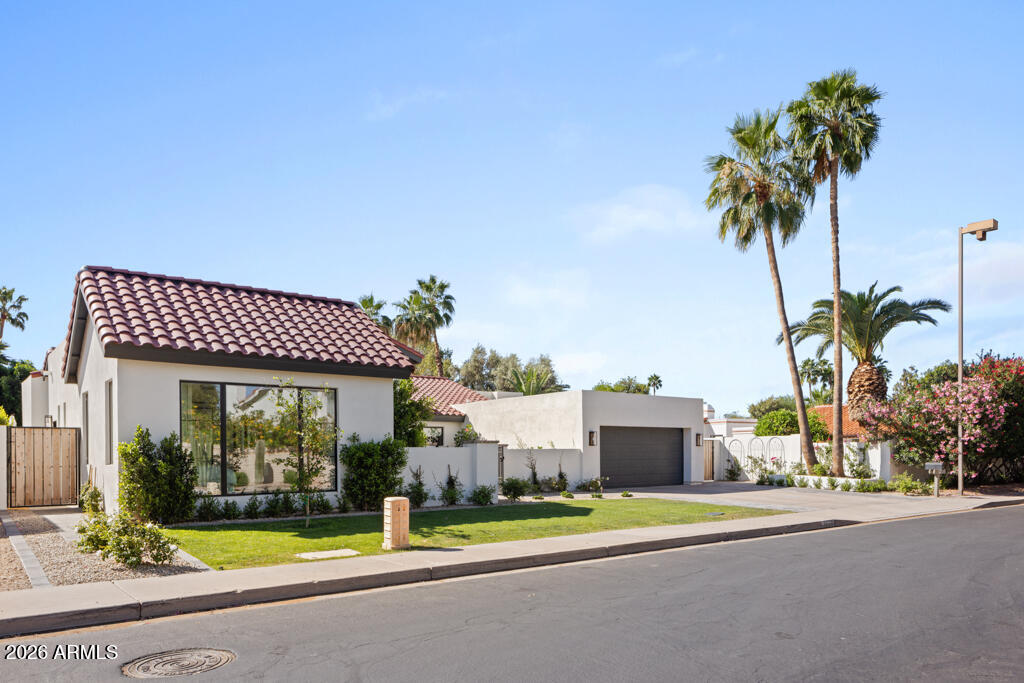 9627 E Gold Dust Avenue