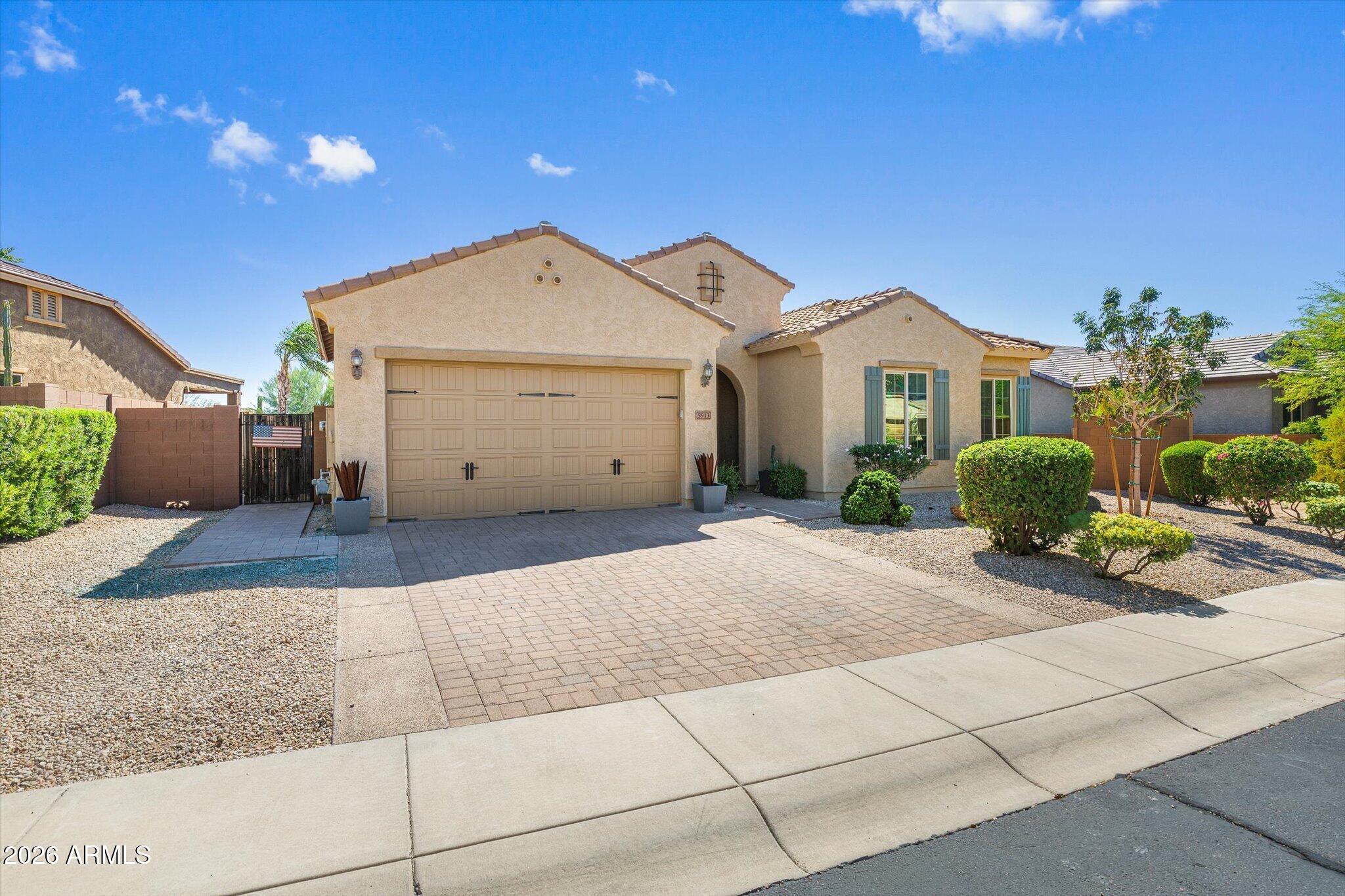 5913 E BRAMBLE BERRY Lane