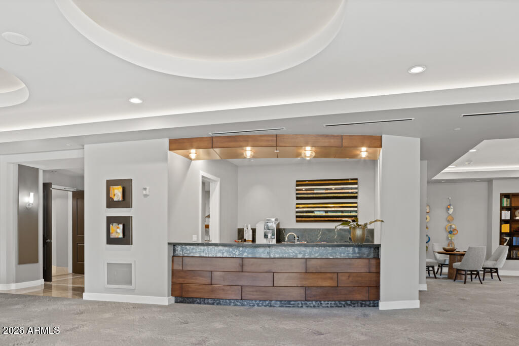 2211 E CAMELBACK Road 902