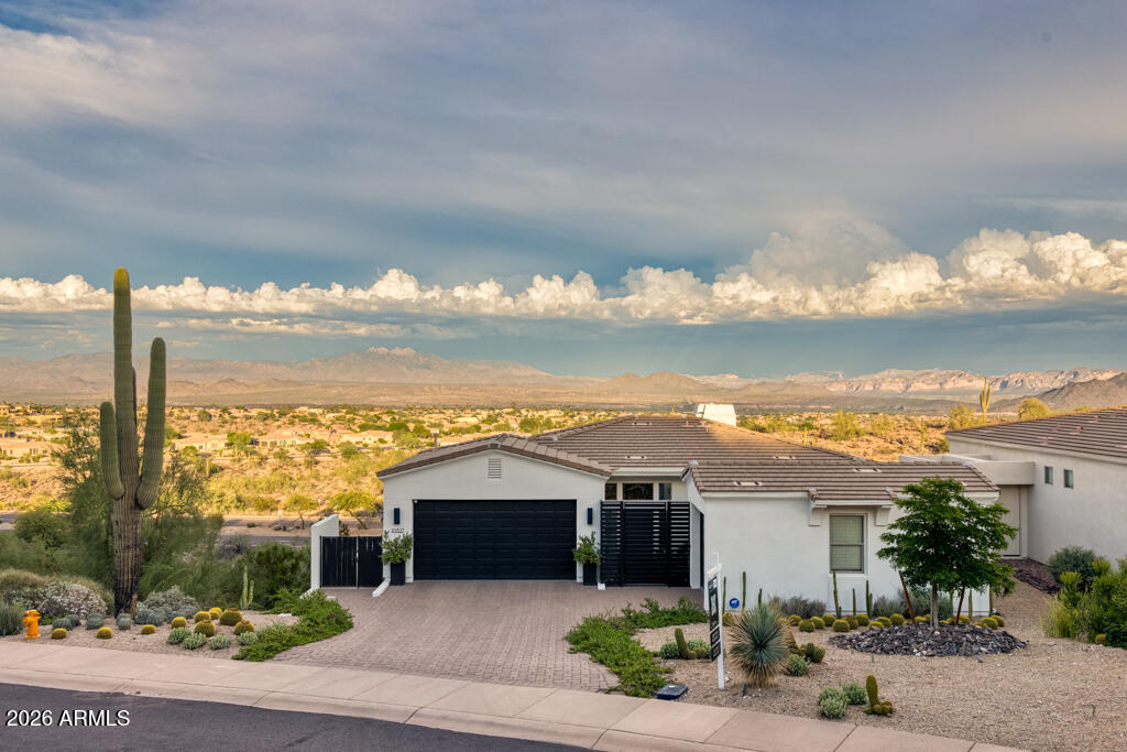 10827 N SONORA Vista