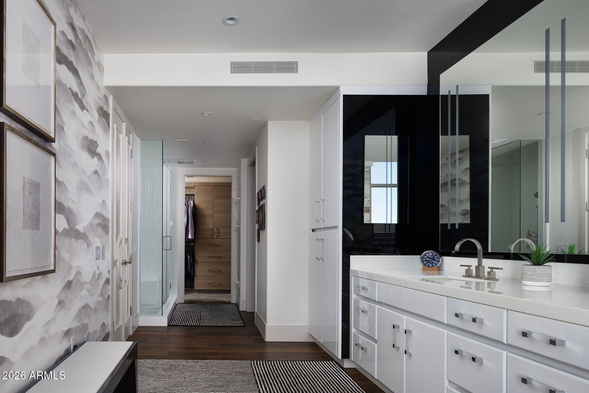 2402 E Esplanade Lane PH-1