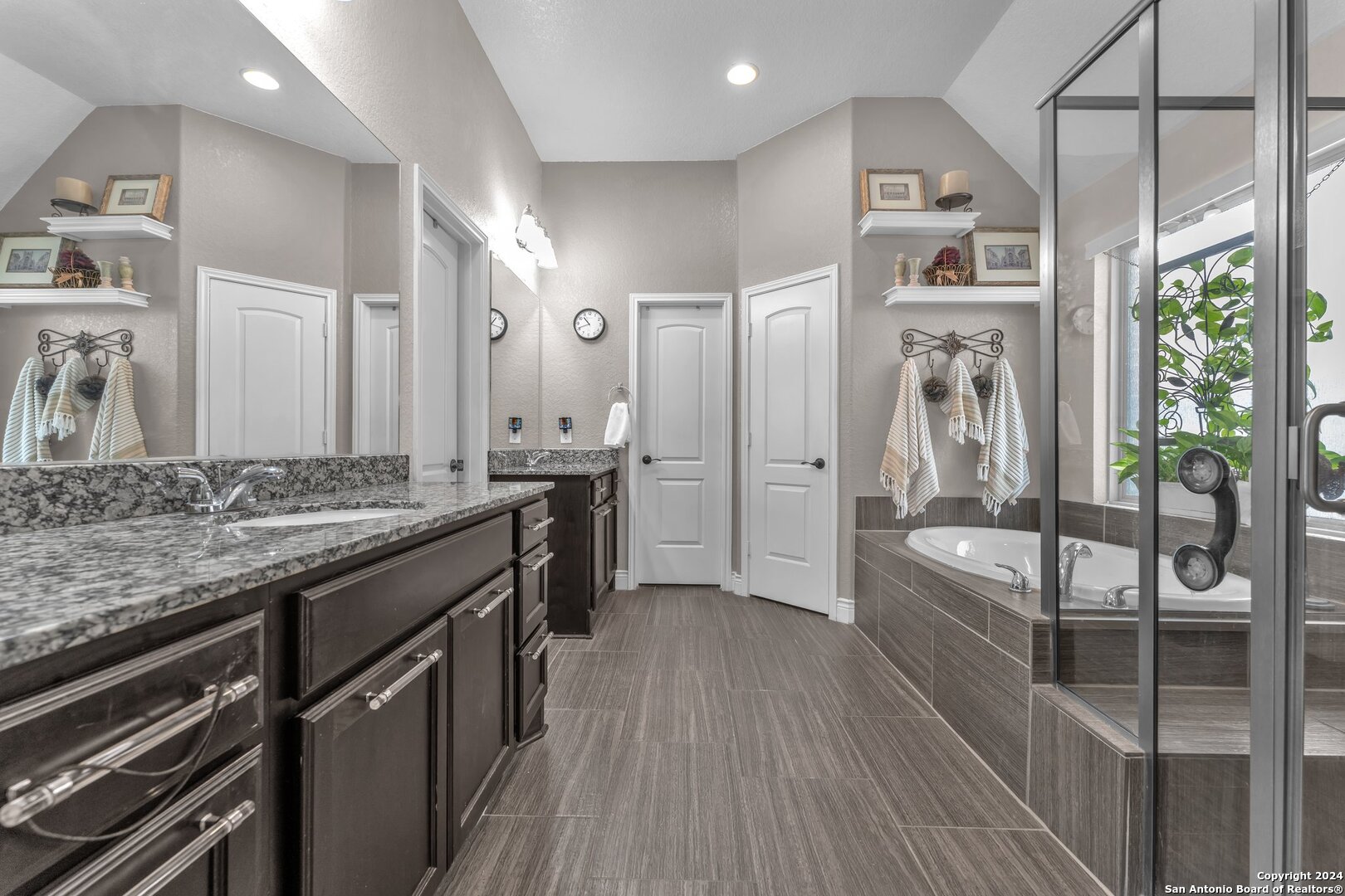 2632 Malboona Mews
