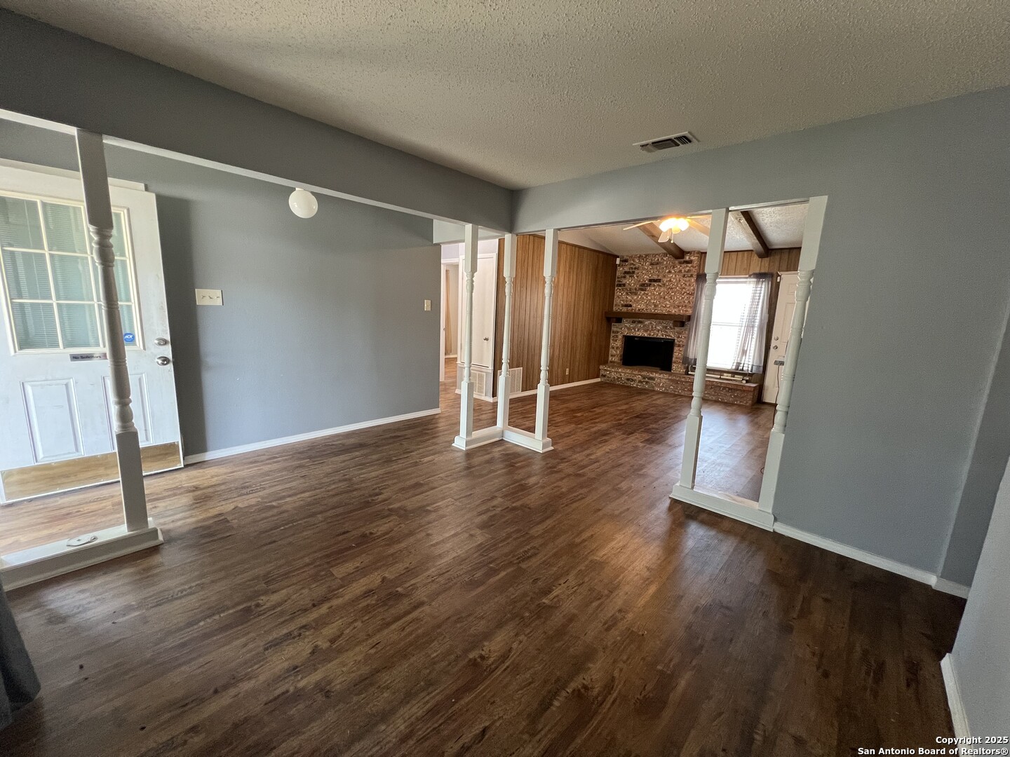 5806 Tree View