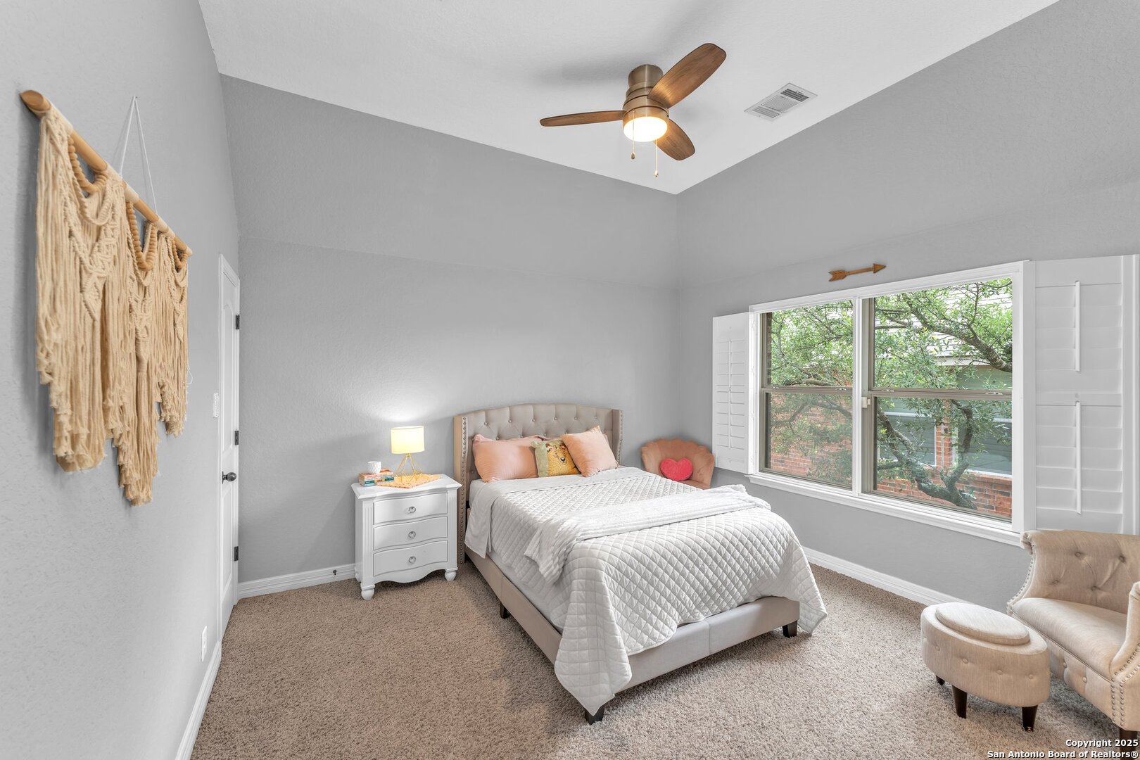 23229 Bison Canyon