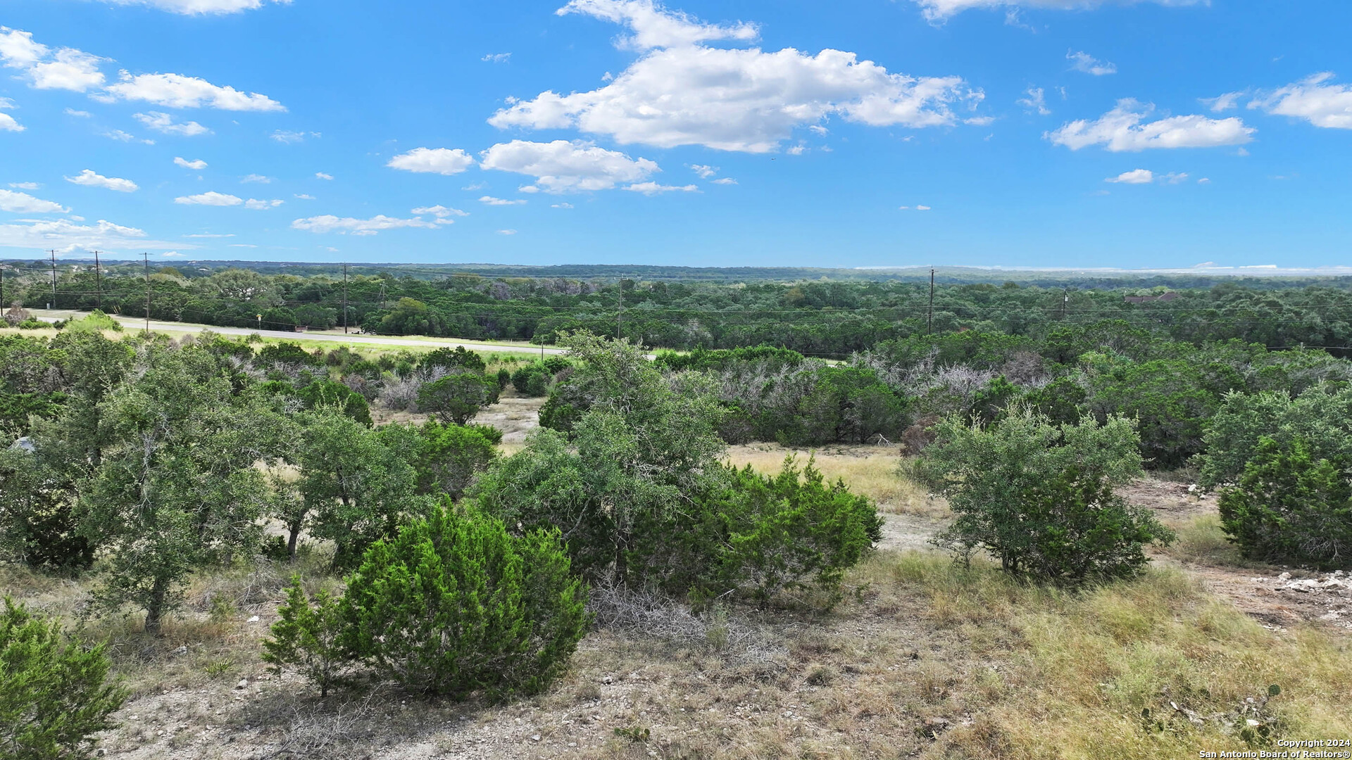27010 ROCKY RIM